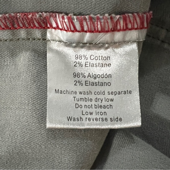 SOLD- Red Jeans NYC Women’s Military Cargo Dress Size Small - Picture 6 of 7